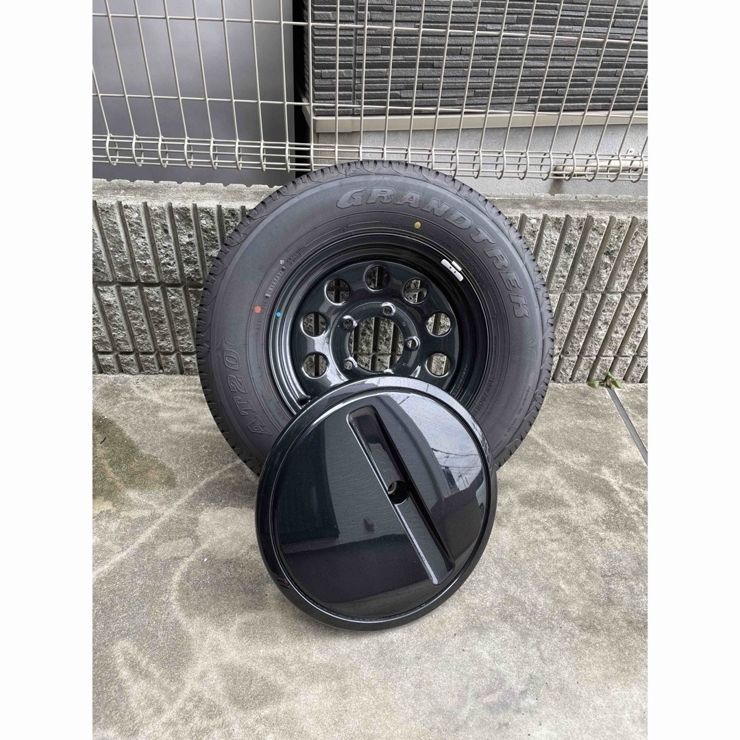 ジムニーシエラ JB74 純正アルミホイールタイヤ 4本とスペア ジムニーシエラ JB74 純正アルミホイールタイヤ 4本とスペア