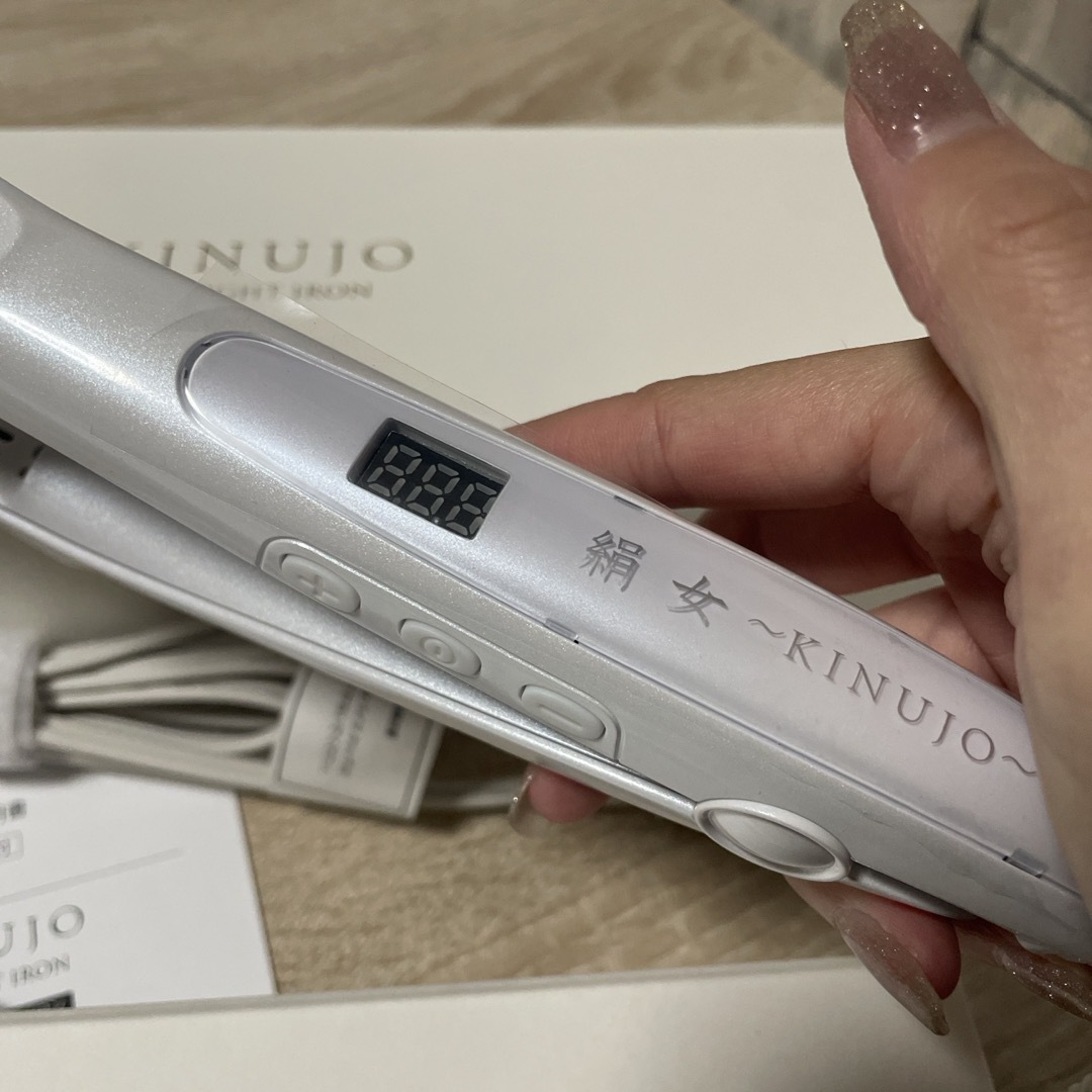 絹女ヘアアイロン】KINUJO STRAIGHT IRON LM225 ヘアアイロン 絹女ヘアアイロン】KINUJO STRAIGHT IRON LM225 ヘアアイロン