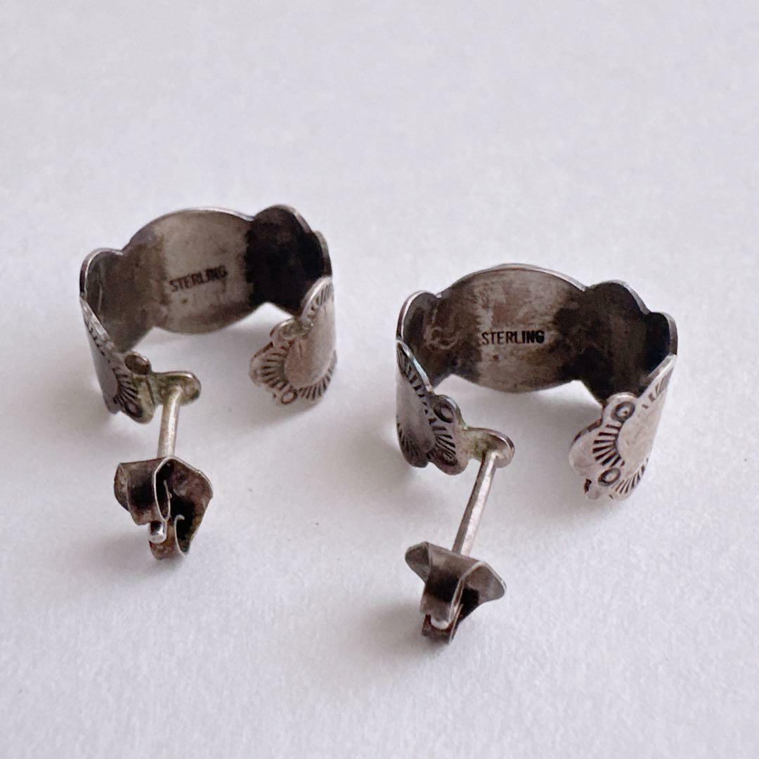 ヴィンテージ ナバホ ターコイズ ピアス 【J870】 ヴィンテージ ナバホ ターコイズ ピアス 【J870】