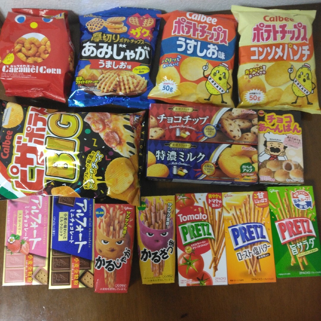 めちゃ安いで!お菓子詰め合わせ大量セットの通販 by 徳さん's めちゃ安いで!お菓子詰め合わせ大量セットの通販 by 徳さん's
