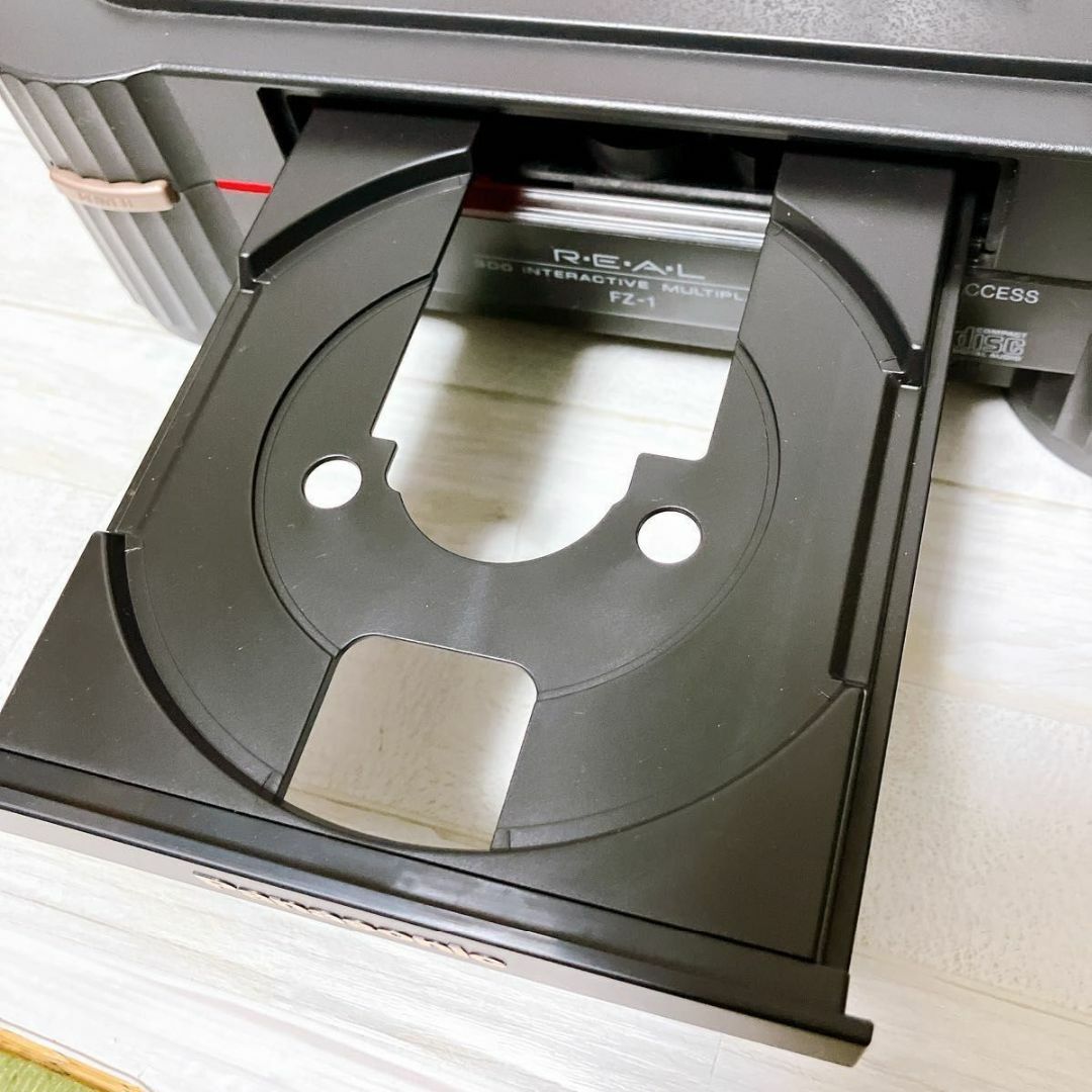 極美品】Panasonic 3DO REAL FZ-1 レトロゲーム 動作品 極美品】Panasonic 3DO REAL FZ-1 レトロゲーム 動作品