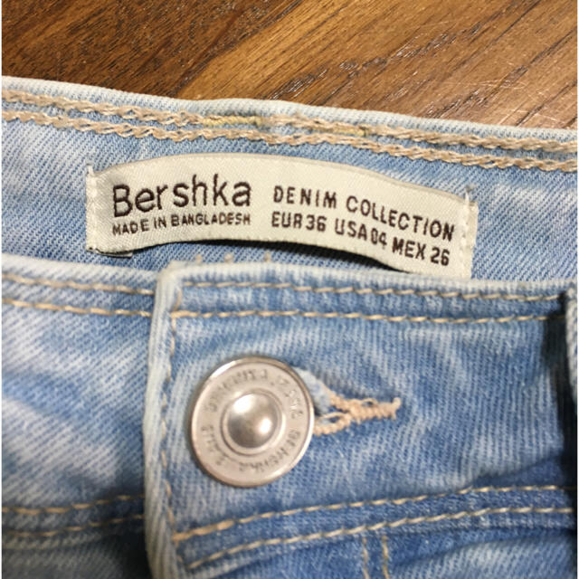 Bershka(ベルシュカ)のBershka スキニー レディースのパンツ(スキニーパンツ)の商品写真