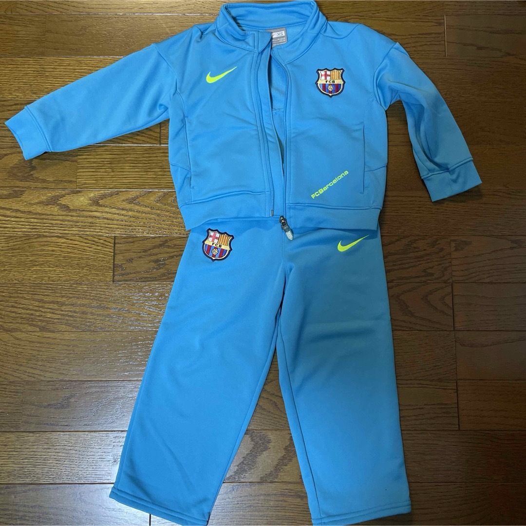 レア】Nike FC Barcelona ジャージ セット 98-104cm レア】Nike FC Barcelona ジャージ セット 98-104cm