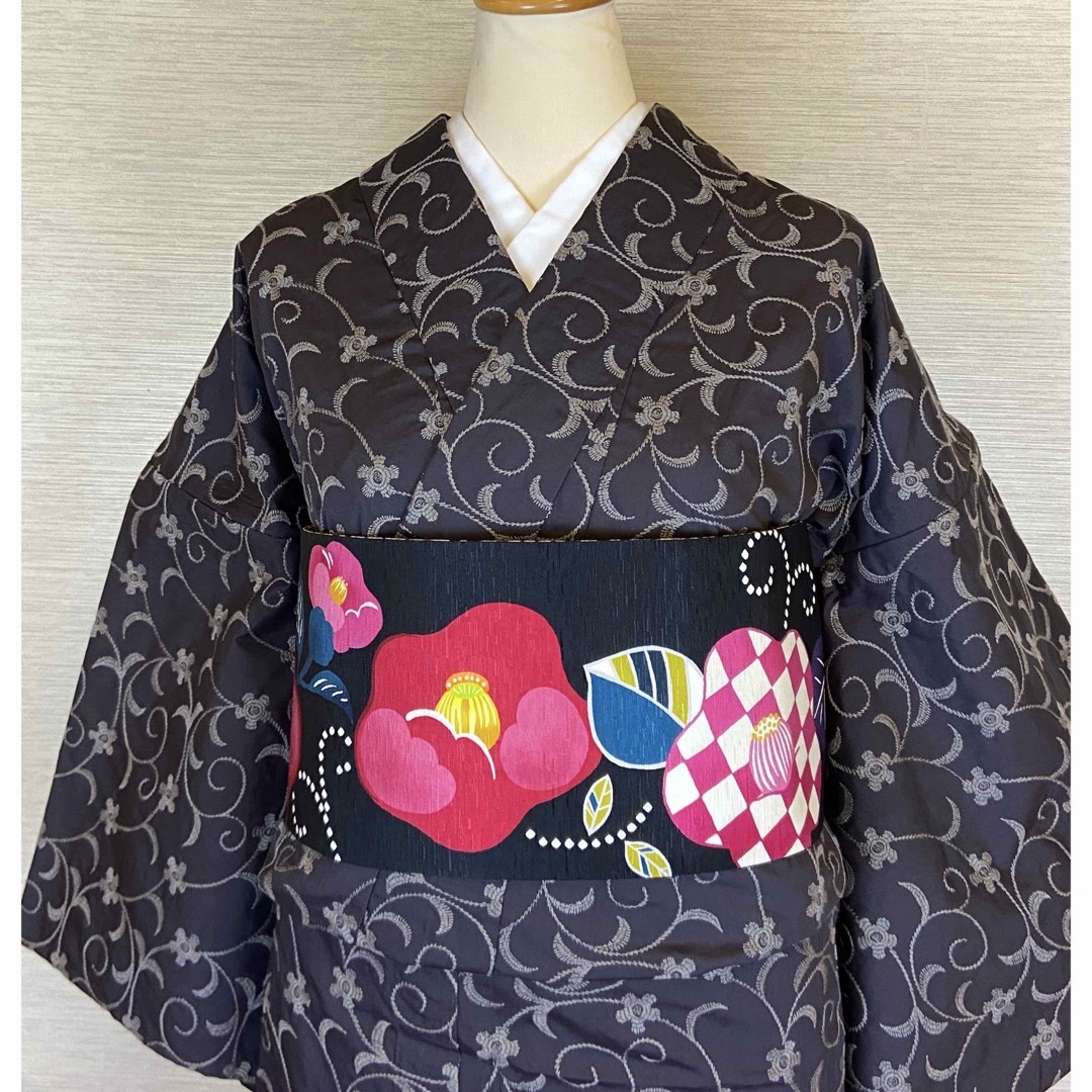 激安】見切りました!百華園の刺繍の着物 ブラウン総刺繍 激安】見切りました!百華園の刺繍の着物 ブラウン総刺繍