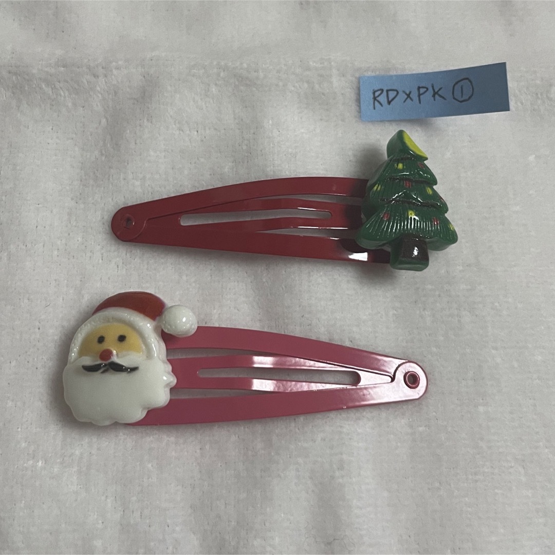 新品 ハンドメイド ヘアピン パッチンピン クリスマス ヘアアクセサリー ハンドメイドのアクセサリー(ヘアアクセサリー)の商品写真
