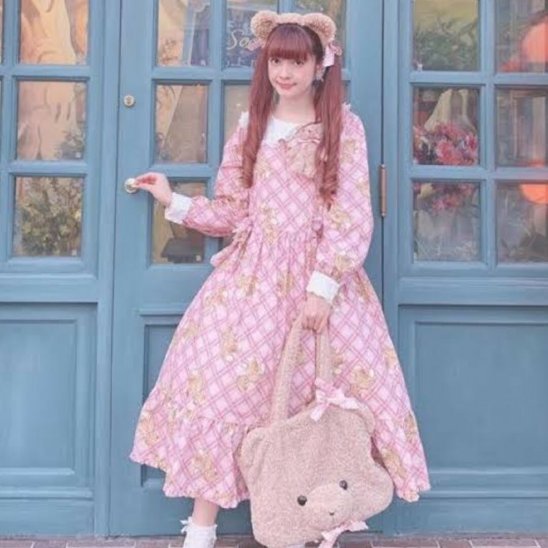 PINK HOUSE - ピンクハウス 青木美沙子さんコラボワンピースの PINK HOUSE - ピンクハウス 青木美沙子さんコラボワンピースの