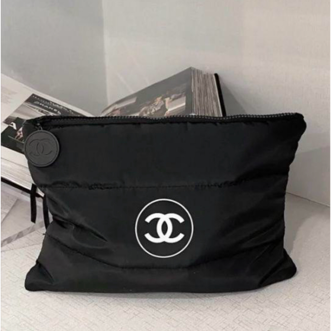 CHANEL - 新品☆CHANEL ノベルティ ポーチ 黒の通販 by Riri CHANEL - 新品☆CHANEL ノベルティ ポーチ 黒の通販 by Riri