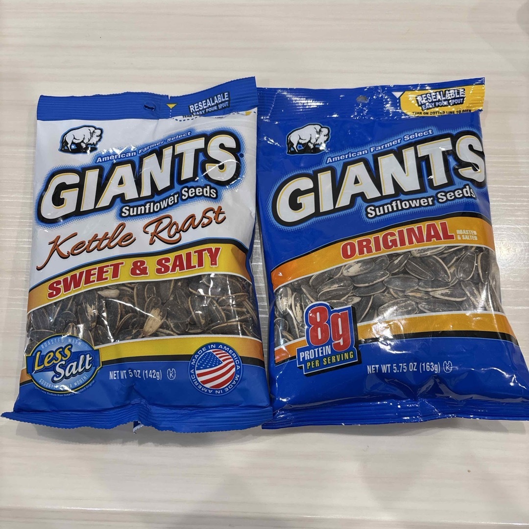 ひまわりの種 GIANTS 2個セットの通販 by ちょらた's shop|ラクマ ひまわりの種 GIANTS 2個セットの通販 by ちょらた's shop|ラクマ