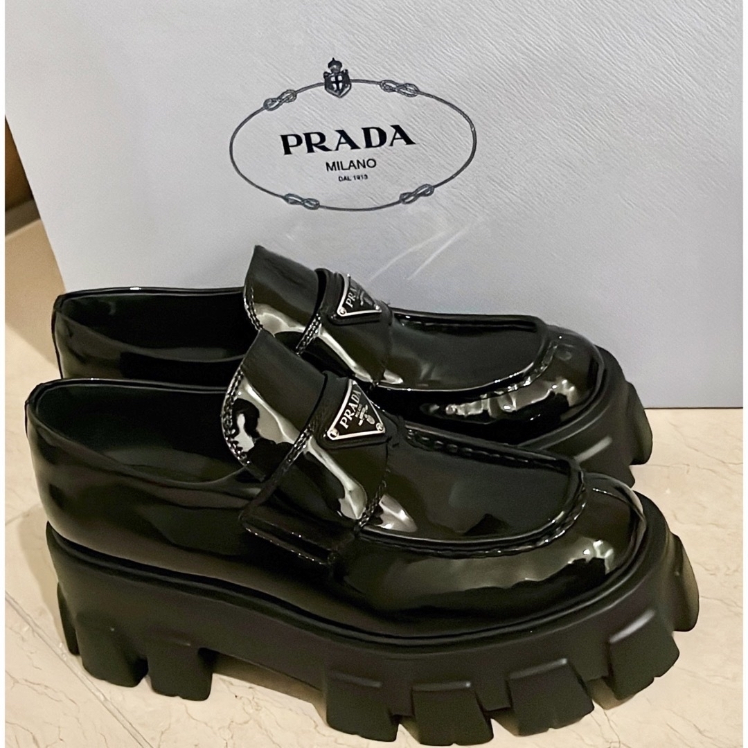 PRADA - プラダ ローファーの通販 by L's|プラダならラクマ PRADA - プラダ ローファーの通販 by L's|プラダならラクマ