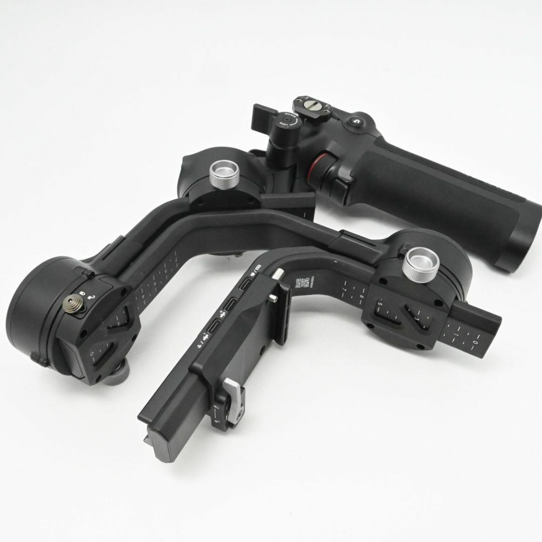 DJI RS 2 Proコンボ、3軸手持ちスタビライザー DJI RS 2 Proコンボ、3軸手持ちスタビライザー