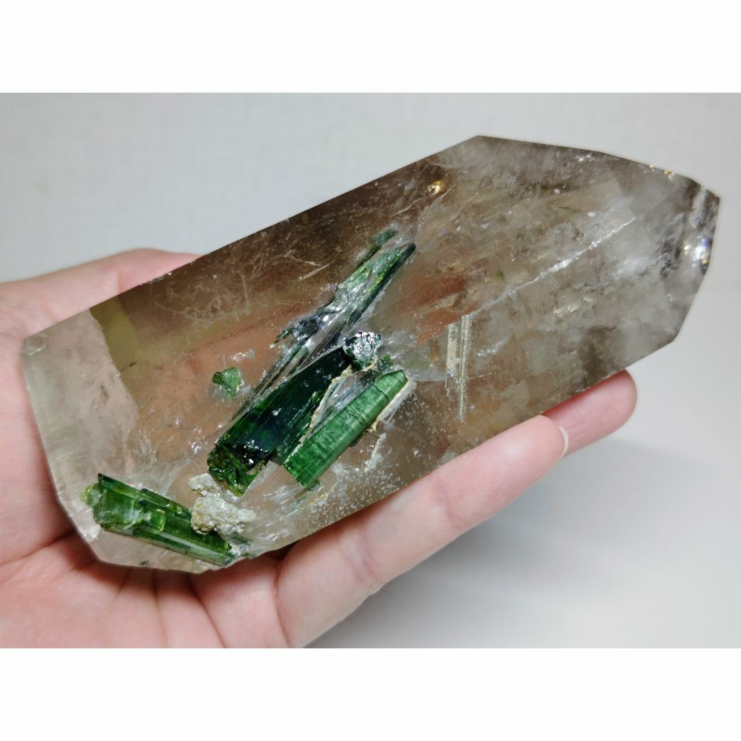 スモーキークォーツ 667g トルマリン 水晶 原石 鑑賞石 自然石 鉱物 鉱石