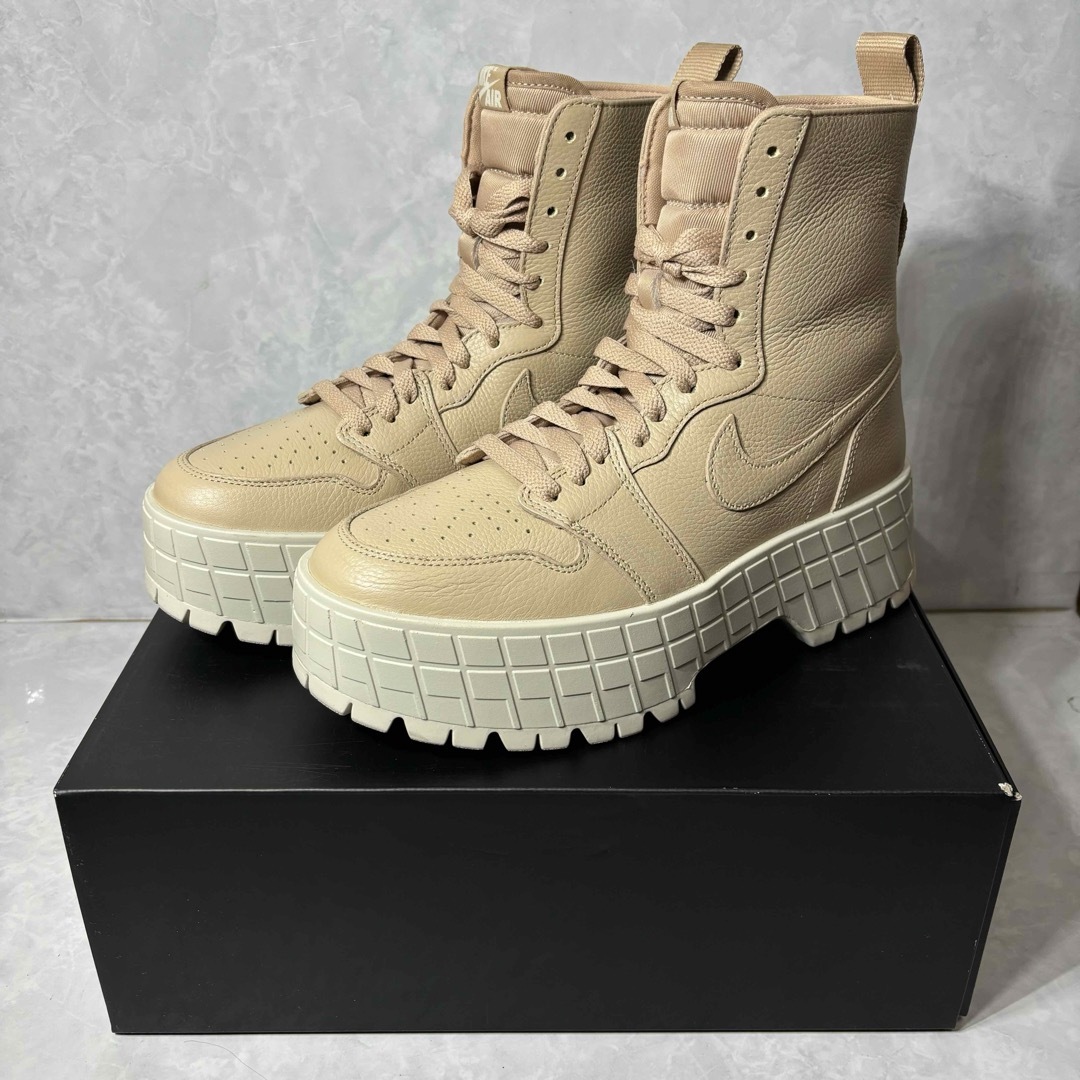 NIKE - ナイキ ウィメンズ エアジョーダン1 ブルックリン NIKE - ナイキ ウィメンズ エアジョーダン1 ブルックリン