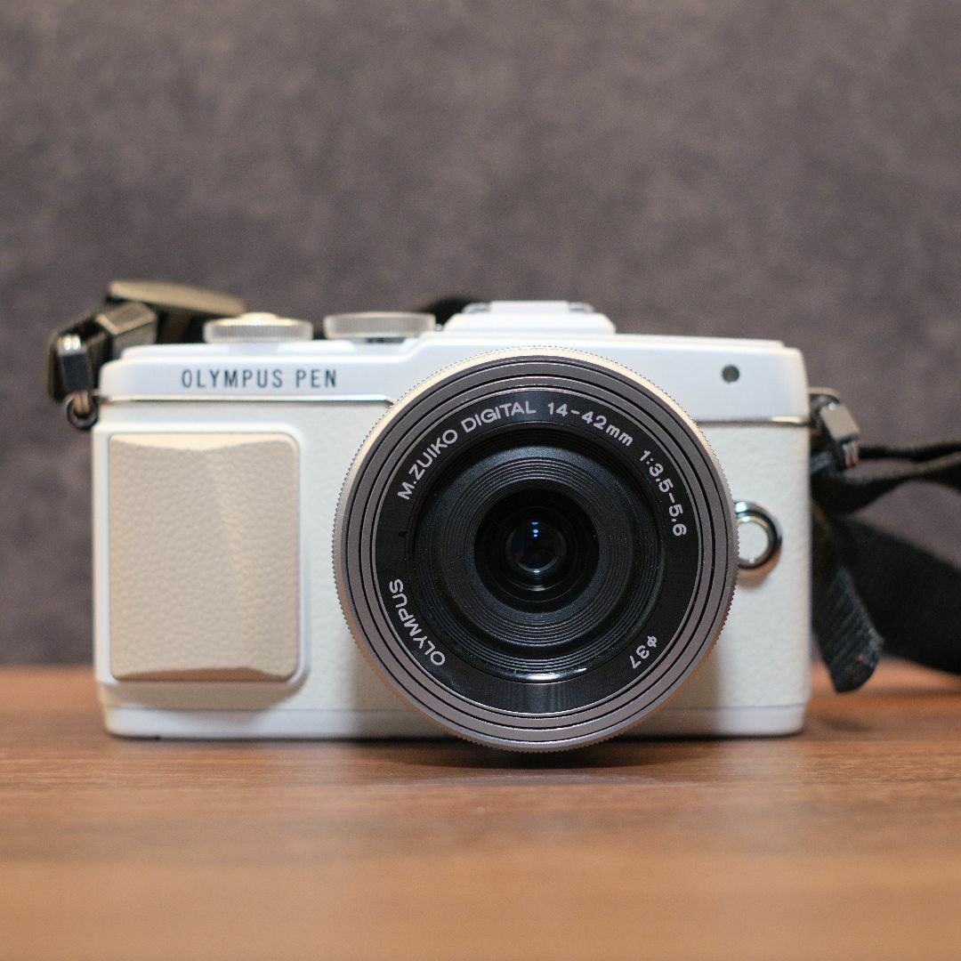 OLYMPUS】PEN Lite E-PL7 14-42mm EZレンズキット ミラーレス一眼 OLYMPUS】PEN Lite E-PL7 14-42mm EZレンズキット ミラーレス一眼
