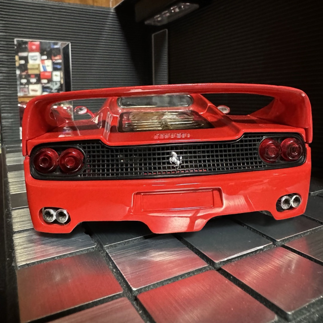 HOTWHEELS 1/18フェラーリ F50 (カスタム仕様)の通販 by HOTWHEELS 1/18フェラーリ F50 (カスタム仕様)の通販 by