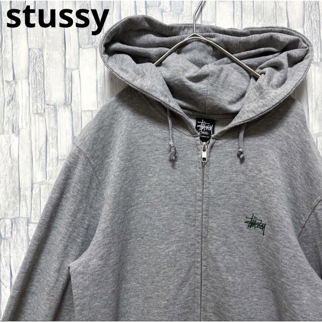 STUSSY - ステューシー ジップパーカー スウェット 刺繍ロゴ STUSSY - ステューシー ジップパーカー スウェット 刺繍ロゴ