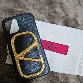 VALENTINO(iPhoneケース)のフリマアイテム一覧 VALENTINO(iPhoneケース)のフリマアイテム一覧