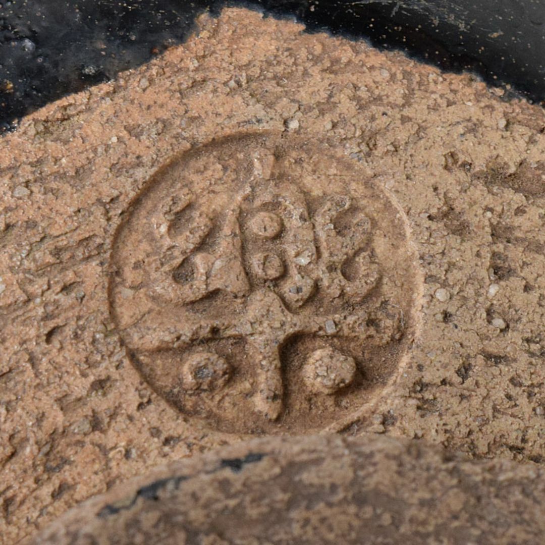 茶道具 楽吉左衛門 仙曳好 富士 黒楽茶碗 書付時代箱 V R8027の 茶道具 楽吉左衛門 仙曳好 富士 黒楽茶碗 書付時代箱 V R8027の