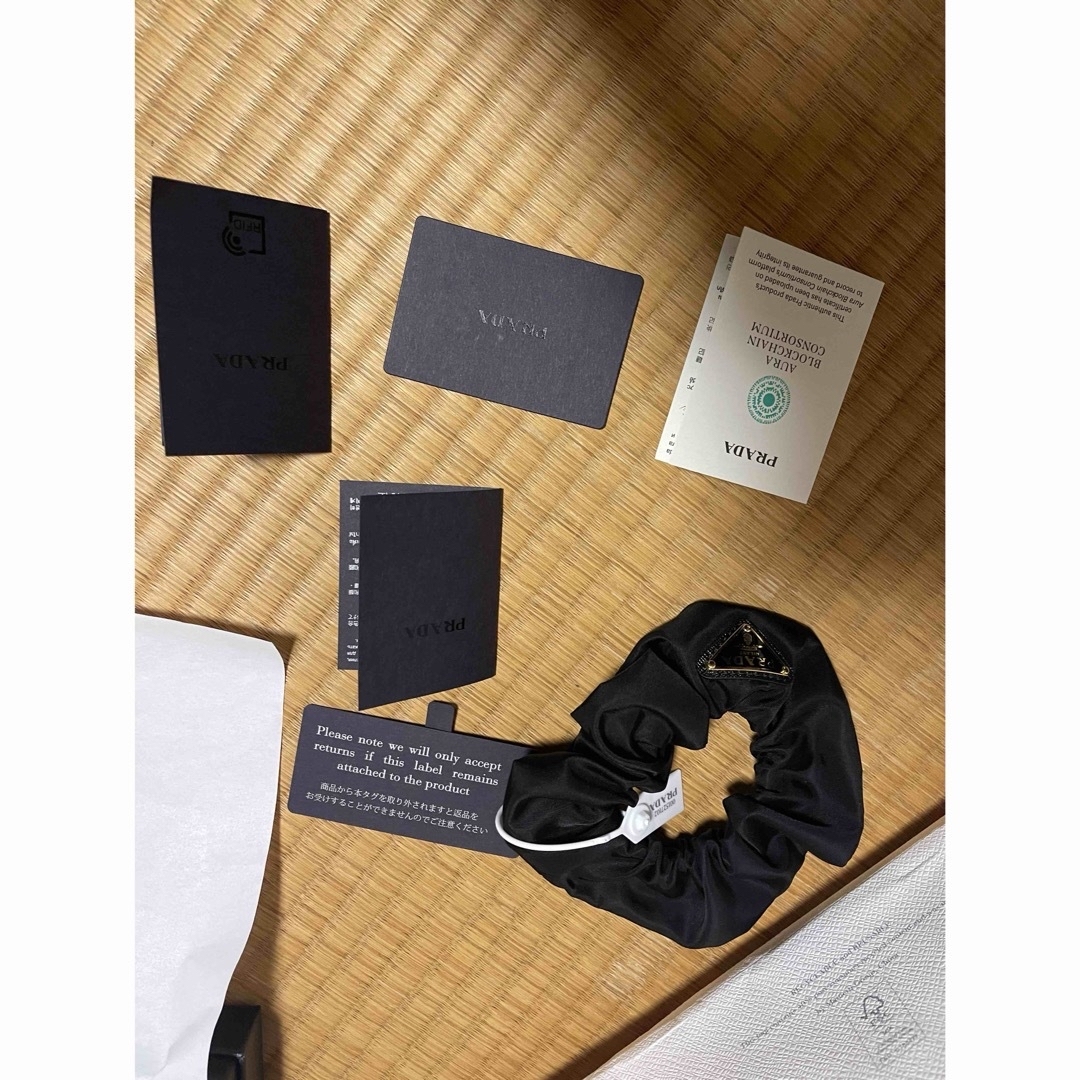 PRADA - プラダ シュシュの通販 by ゆい's shop|プラダならラクマ PRADA - プラダ シュシュの通販 by ゆい's shop|プラダならラクマ