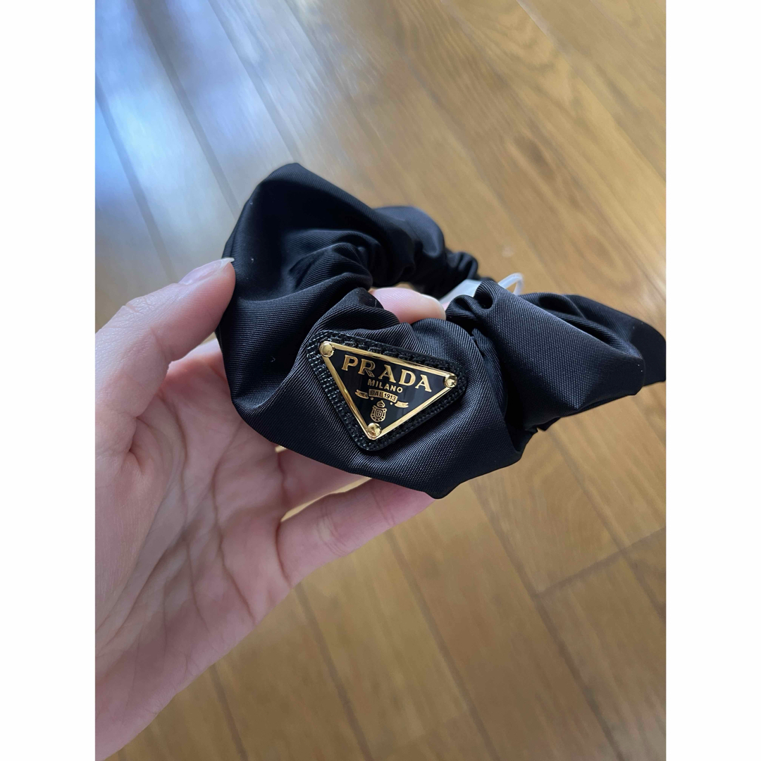PRADA - プラダ シュシュの通販 by ゆい's shop|プラダならラクマ PRADA - プラダ シュシュの通販 by ゆい's shop|プラダならラクマ