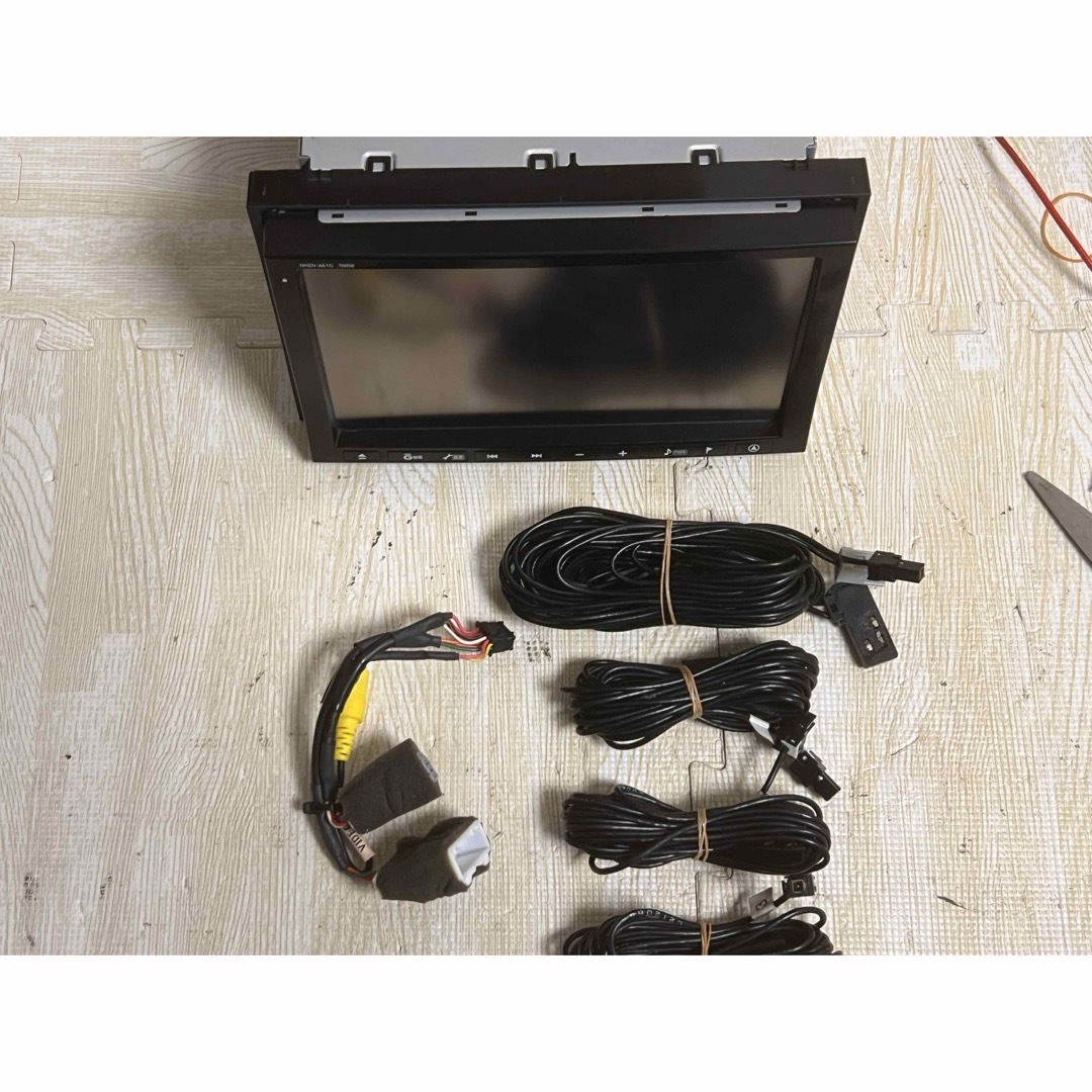 TOYOTA NHZN-X61G トヨタ純正ナビ2016 Bluetoothの通販 by TOYOTA NHZN-X61G トヨタ純正ナビ2016 Bluetoothの通販 by