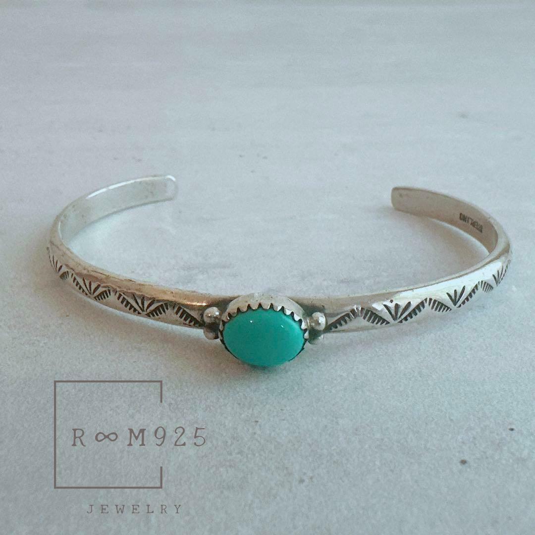 STERLING 備わ ターコイズバングル ヴィンテージ Navajo STERLING 備わ ターコイズバングル ヴィンテージ Navajo