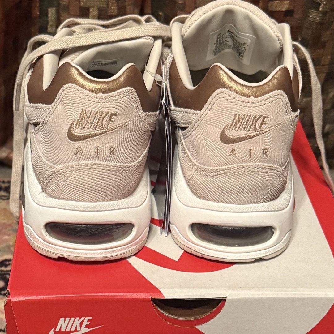 NIKE - ナイキ エア マックス コマンド プレミアムの通販 by NIKE - ナイキ エア マックス コマンド プレミアムの通販 by