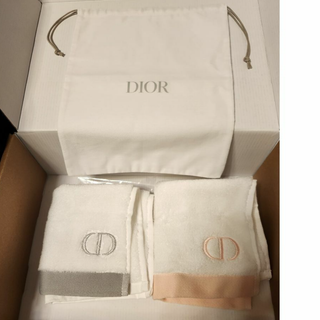 Christian Dior(タオル/バス用品)のフリマアイテム一覧 Christian Dior(タオル/バス用品)のフリマアイテム一覧