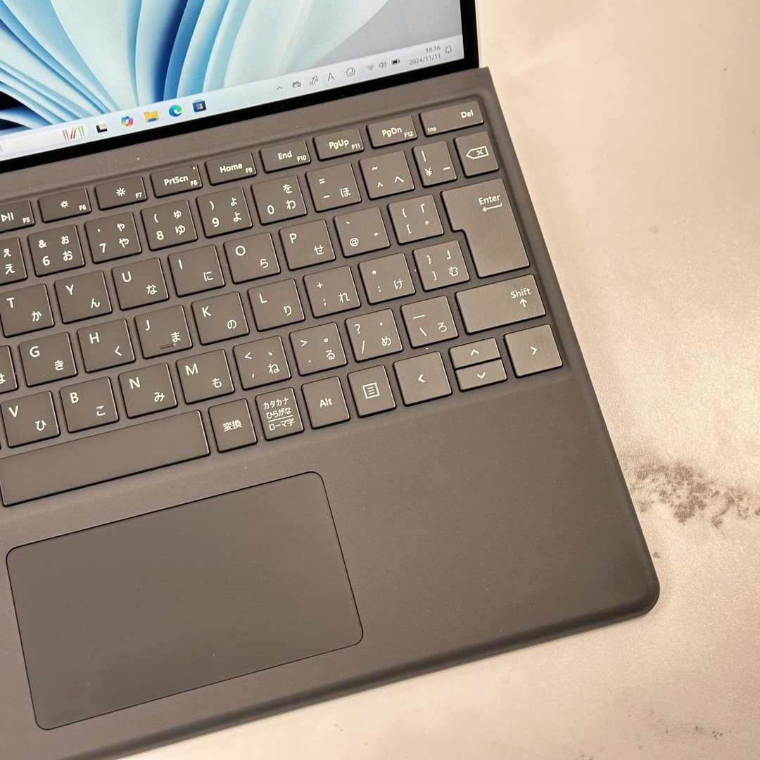 新同品 Surface Pro8 LTE i5/8/SSD256 Office 新同品 Surface Pro8 LTE i5/8/SSD256 Office