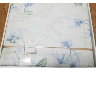 NINA RICCI(布団)のフリマアイテム一覧 NINA RICCI(布団)のフリマアイテム一覧
