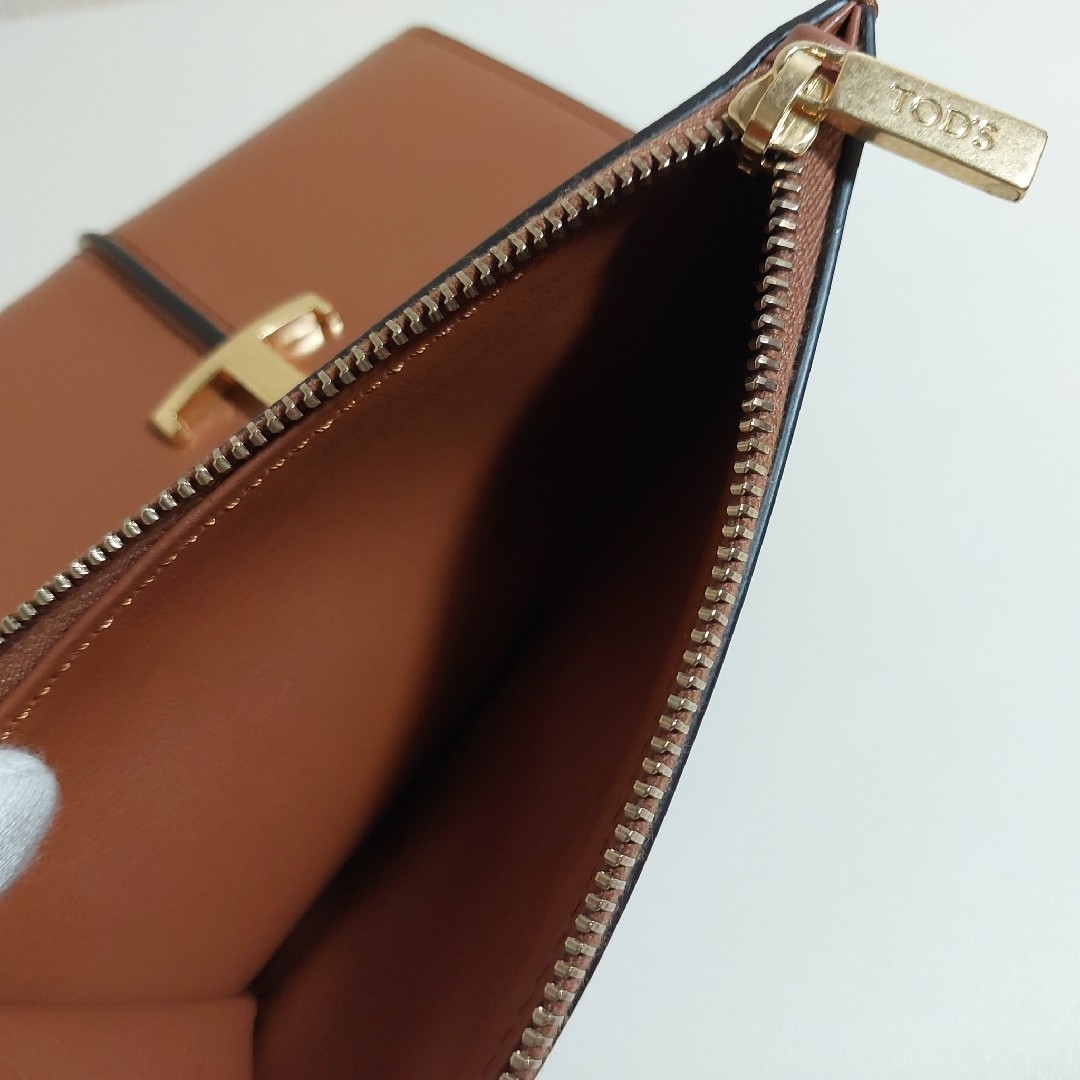 トッズ TOD'S T タイムレス 三つ折り財布 レザー ブラウン トッズ TOD'S T タイムレス 三つ折り財布 レザー ブラウン