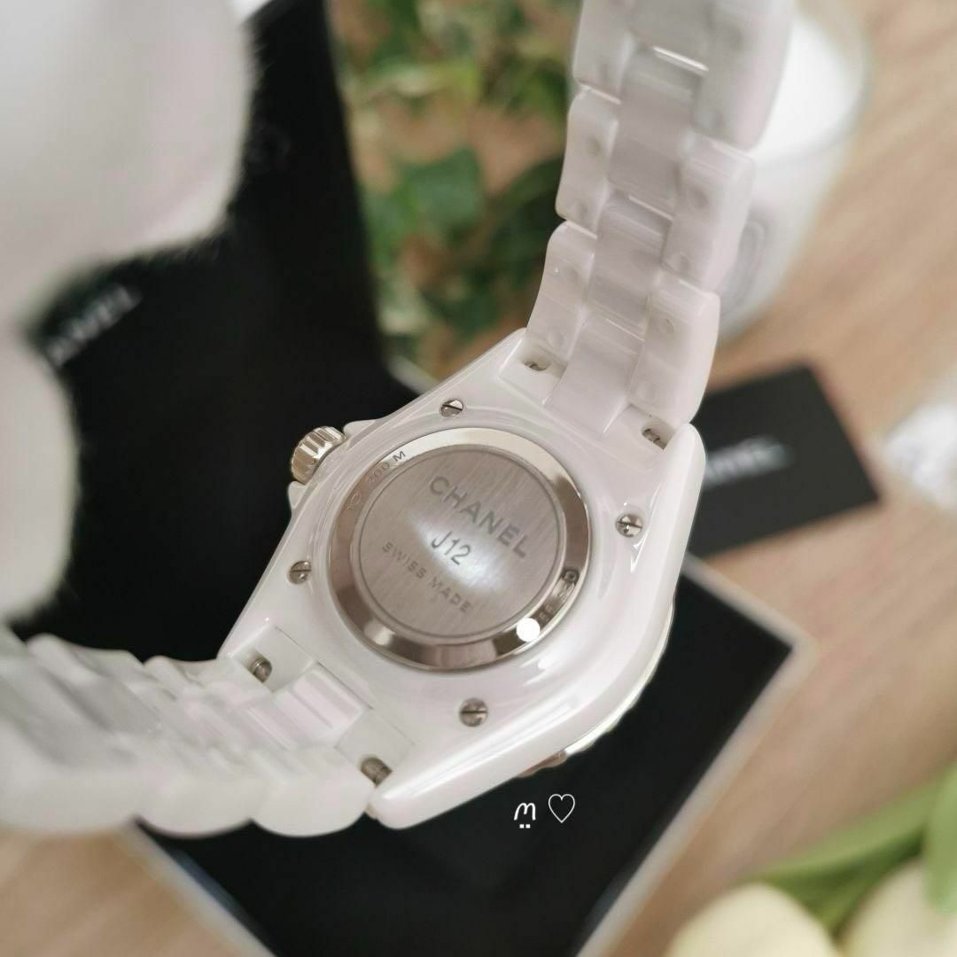 CHANEL - CHANELシャネルJ12 33mm腕時計 H5704 ダイヤ CHANEL - CHANELシャネルJ12 33mm腕時計 H5704 ダイヤ