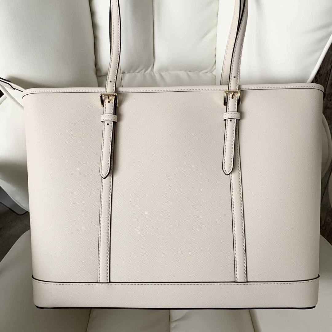 MICHAEL KORS - 新品未使用 マイケルコース 大きめトートバッグ MICHAEL KORS - 新品未使用 マイケルコース 大きめトートバッグ