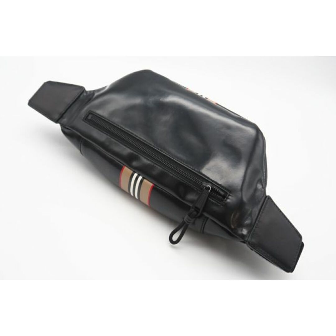 BURBERRY - BURBERRY バーバリー ボディバッグの通販 by BURBERRY - BURBERRY バーバリー ボディバッグの通販 by