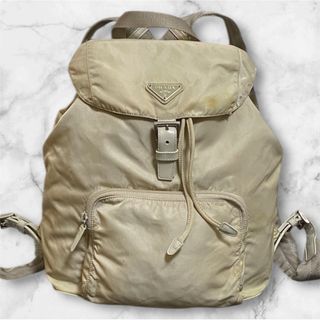 PRADA(リュック/バックパック ・ ベージュ系)のフリマアイテム一覧 PRADA(リュック/バックパック ・ ベージュ系)のフリマアイテム一覧