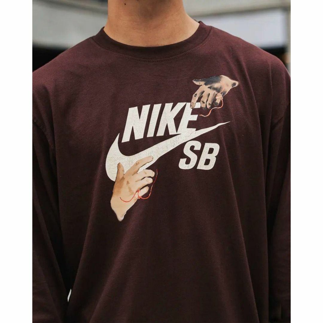 NIKE - XL【新品】NIKE SB ナイキ エスビー ロンT 長袖 Tシャツ NIKE - XL【新品】NIKE SB ナイキ エスビー ロンT 長袖 Tシャツ