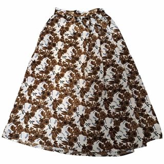 ✨ロングスカート✨レディース　花　ホワイト　ゴールド　おしゃれ　上品(ひざ丈スカート)