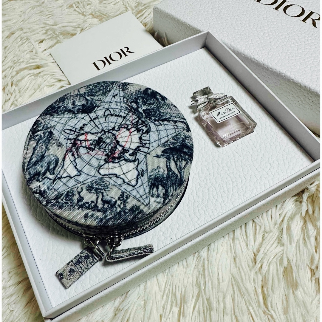 Christian Dior - Dior プラチナ ウェルカムギフト ジュエリー Christian Dior - Dior プラチナ ウェルカムギフト ジュエリー