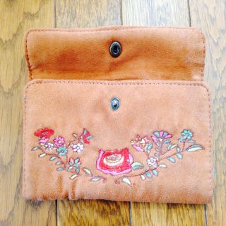 長財布 (花刺繍)(財布)