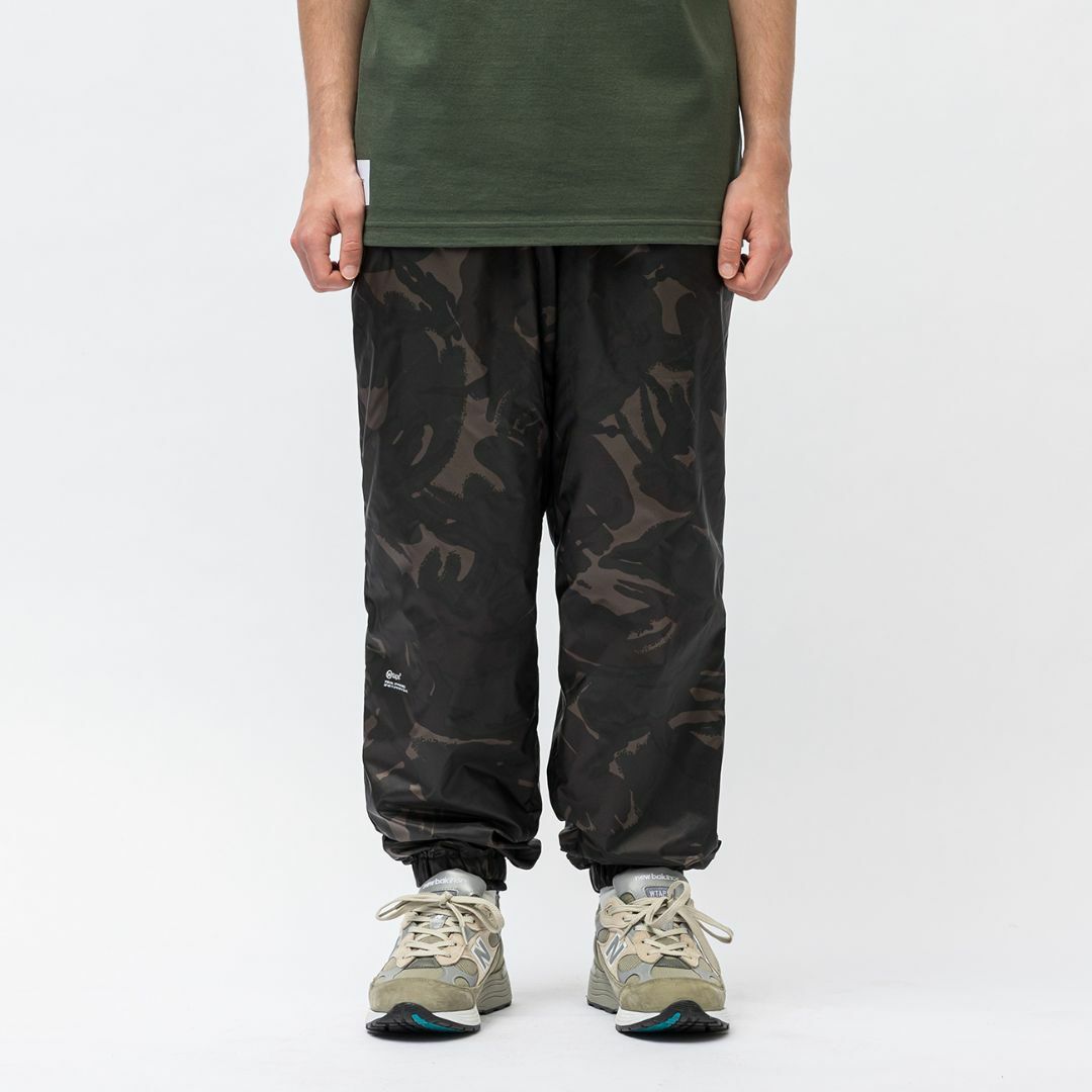 WTAPS ナイロンパンツ XL Supreme NEIGHBORHOOD WTAPS ナイロンパンツ XL Supreme NEIGHBORHOOD