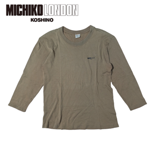 ミチコロンドン(MICHIKO LONDON)のMICHIKO LONDON KOSHINO オリーブ 長袖Tシャツ(Tシャツ/カットソー(七分/長袖))