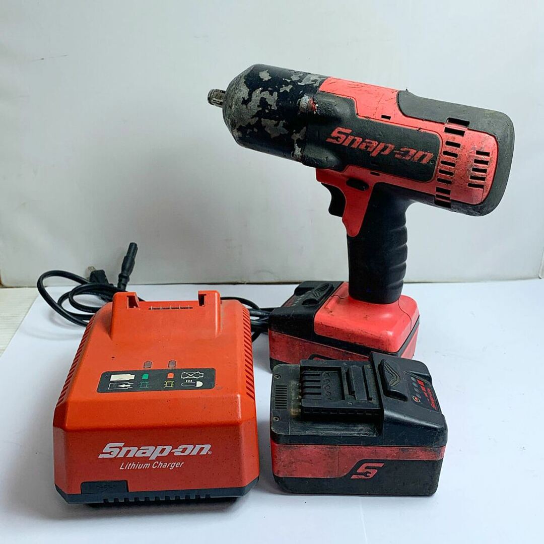 ♭♭Snap-on スナップオン コードレスインパクトレンチ 充電器 ♭♭Snap-on スナップオン コードレスインパクトレンチ 充電器
