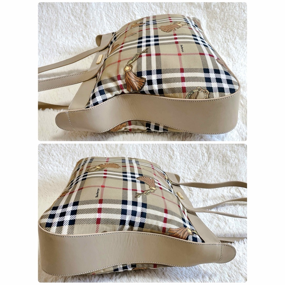 BURBERRY - 激レア 美品 BURBERRY タッセル柄 ノバチェック 肩 BURBERRY - 激レア 美品 BURBERRY タッセル柄 ノバチェック 肩