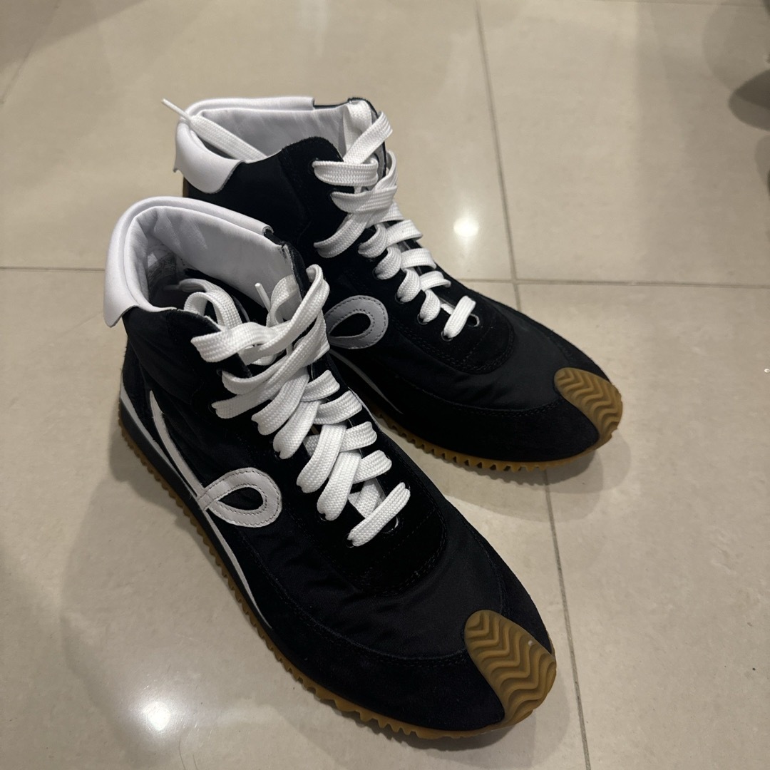 LOEWE - ロエベスニーカーの通販 by muc shop|ロエベならラクマ LOEWE - ロエベスニーカーの通販 by muc shop|ロエベならラクマ