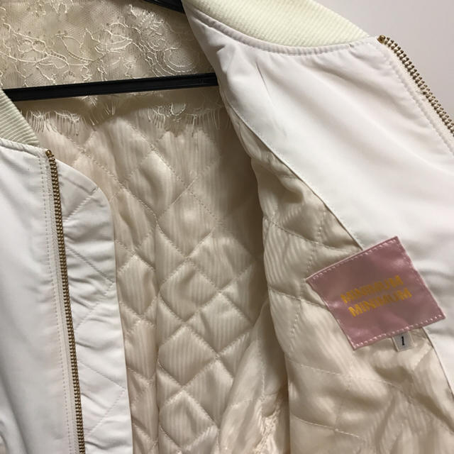 MINIMUM(ミニマム)の♡ミニマム♡ショートMA-1♡ホワイト レディースのジャケット/アウター(ブルゾン)の商品写真