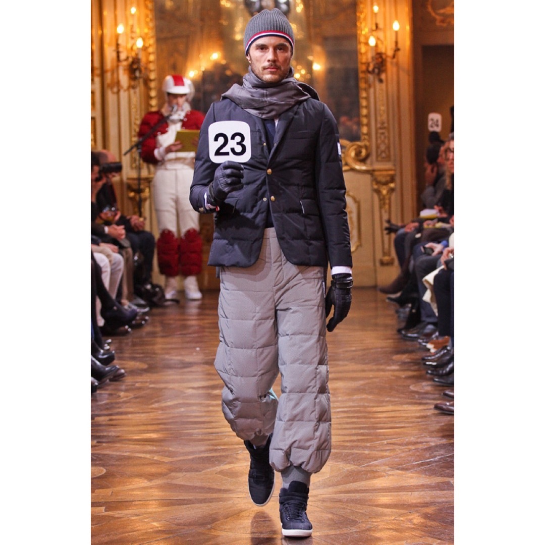 MONCLER - 希少！MONCLER GAMME BLEU ダウンジャケット