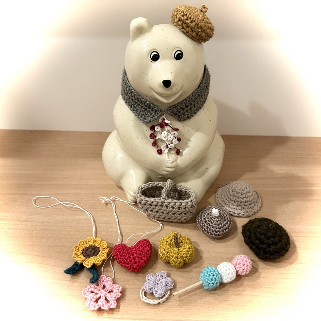 しろくま貯金箱用】お得な着せ替え13点セットの通販 by Meru's しろくま貯金箱用】お得な着せ替え13点セットの通販 by Meru's