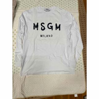 MSGM(Tシャツ/カットソー(七分/長袖))のフリマアイテム一覧 MSGM(Tシャツ/カットソー(七分/長袖))のフリマアイテム一覧