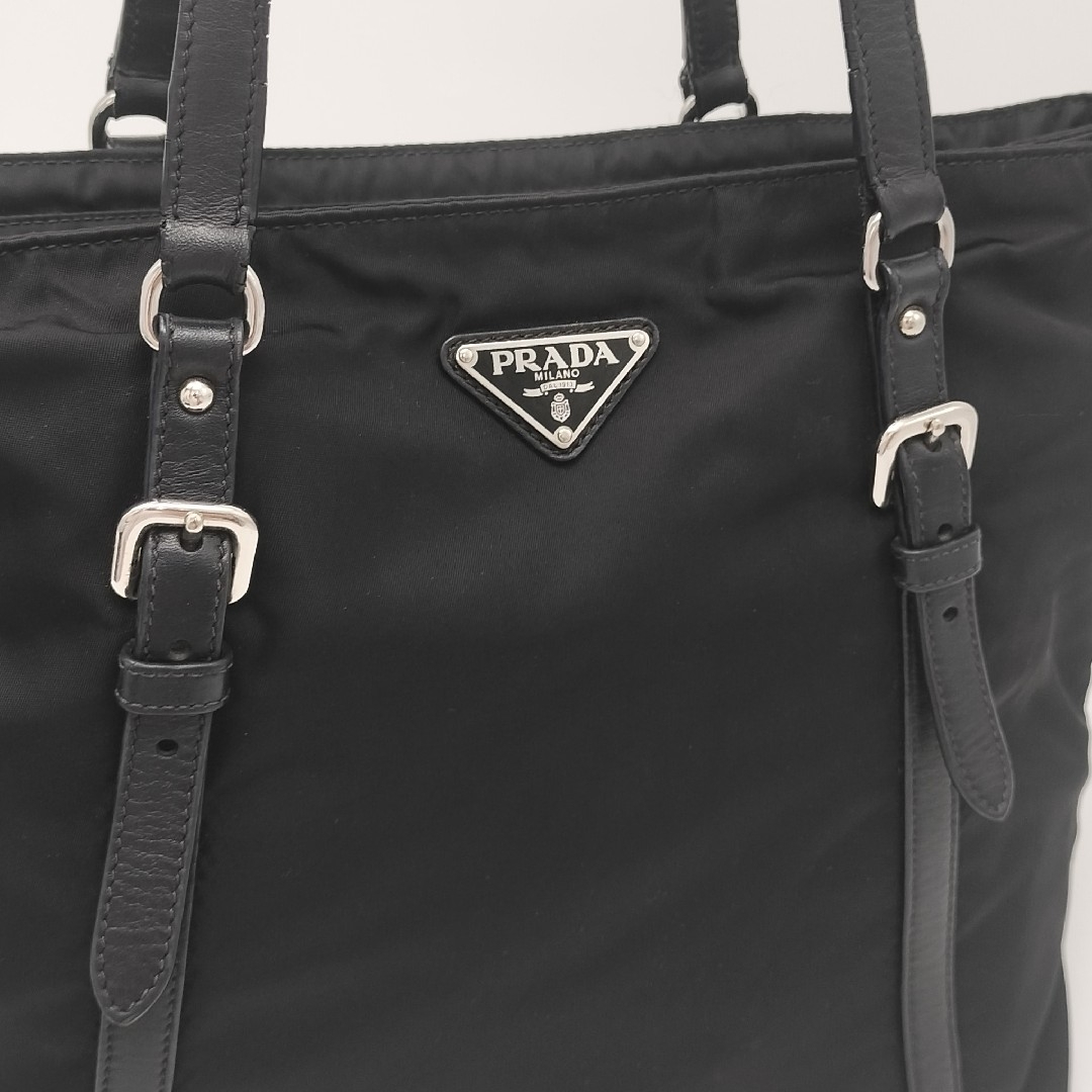 美品✨プラダ トートバッグ ブラック 黒 美品✨プラダ トートバッグ ブラック 黒