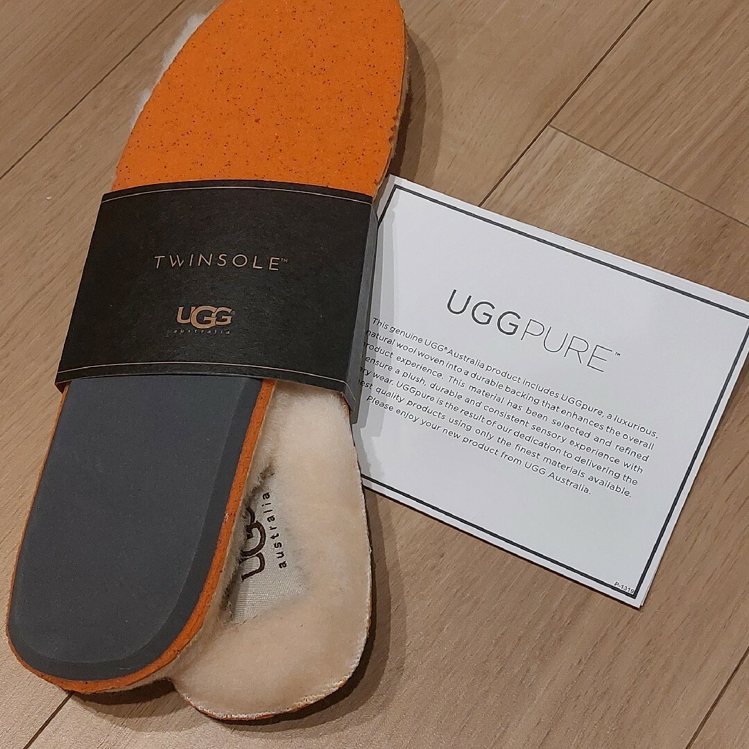 UGG - 《限定価格》UGG ローファー モカシン 新品未使用モカシン UGG - 《限定価格》UGG ローファー モカシン 新品未使用モカシン