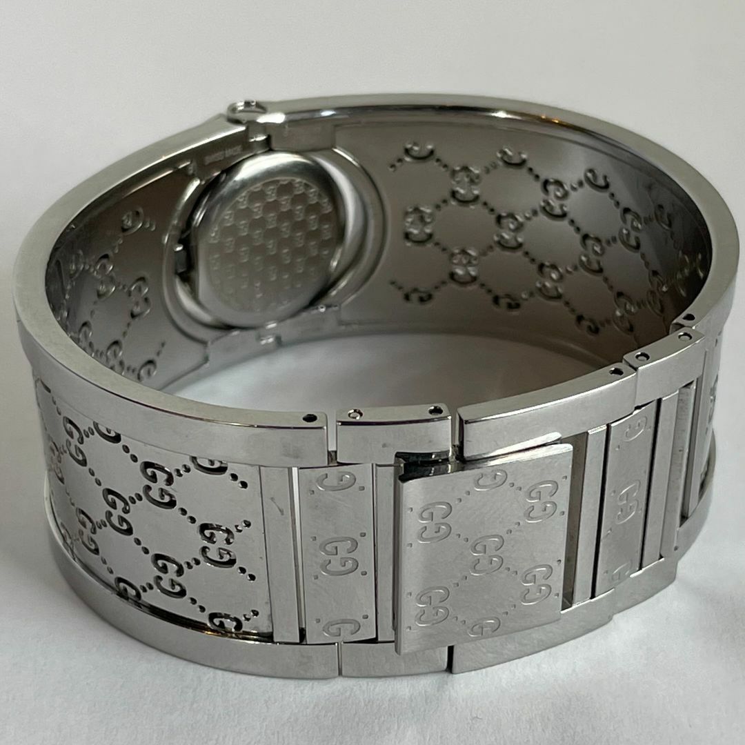 GUCCI - 極美品 GUCCI グッチ トワール バングル ウォッチ GG柄 GUCCI - 極美品 GUCCI グッチ トワール バングル ウォッチ GG柄